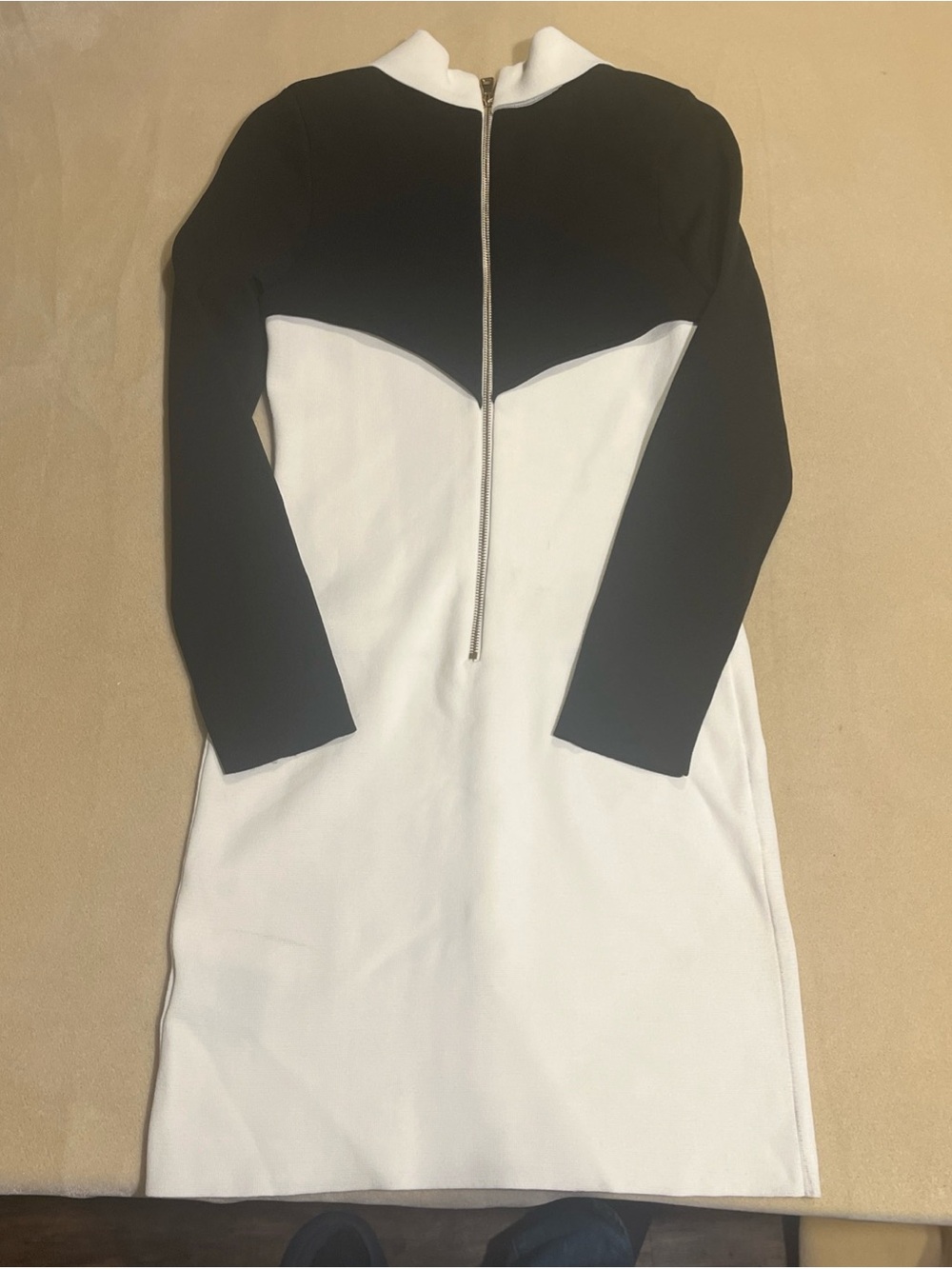 Balmain Paris Black & White Crepe Minidress Size 34 - Picture 8 of 8